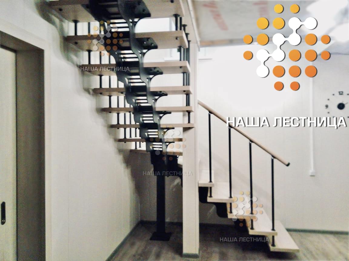 Фото лестница в дом на металлическом каркасе серии "волна" - вид 7