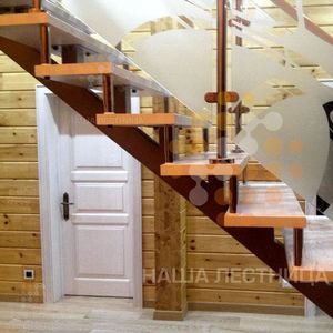 Лестница в деревянный дом на монокосоуре серии "ГРАНЖ"