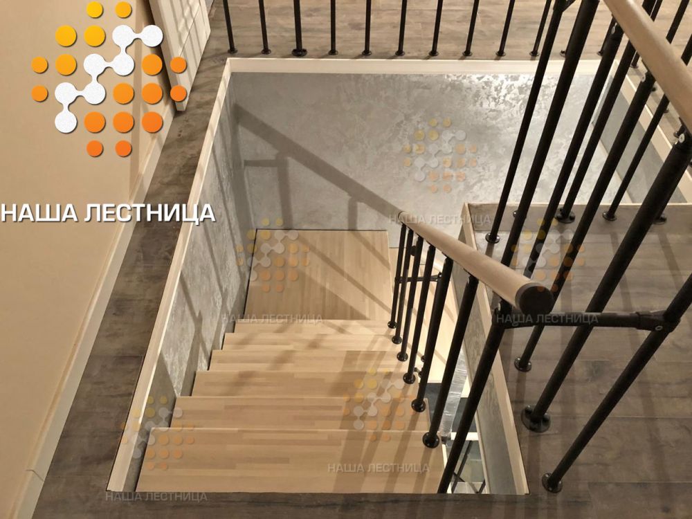 Фото лестница для дома с 2 на 3й этаж - вид 6