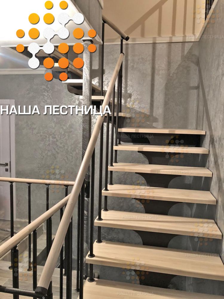 Фото лестница для дома с 2 на 3й этаж - вид 11