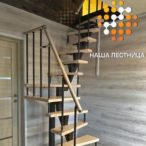 Лестница с гусиным шагом на металлическом каркасе ГРАНЖ