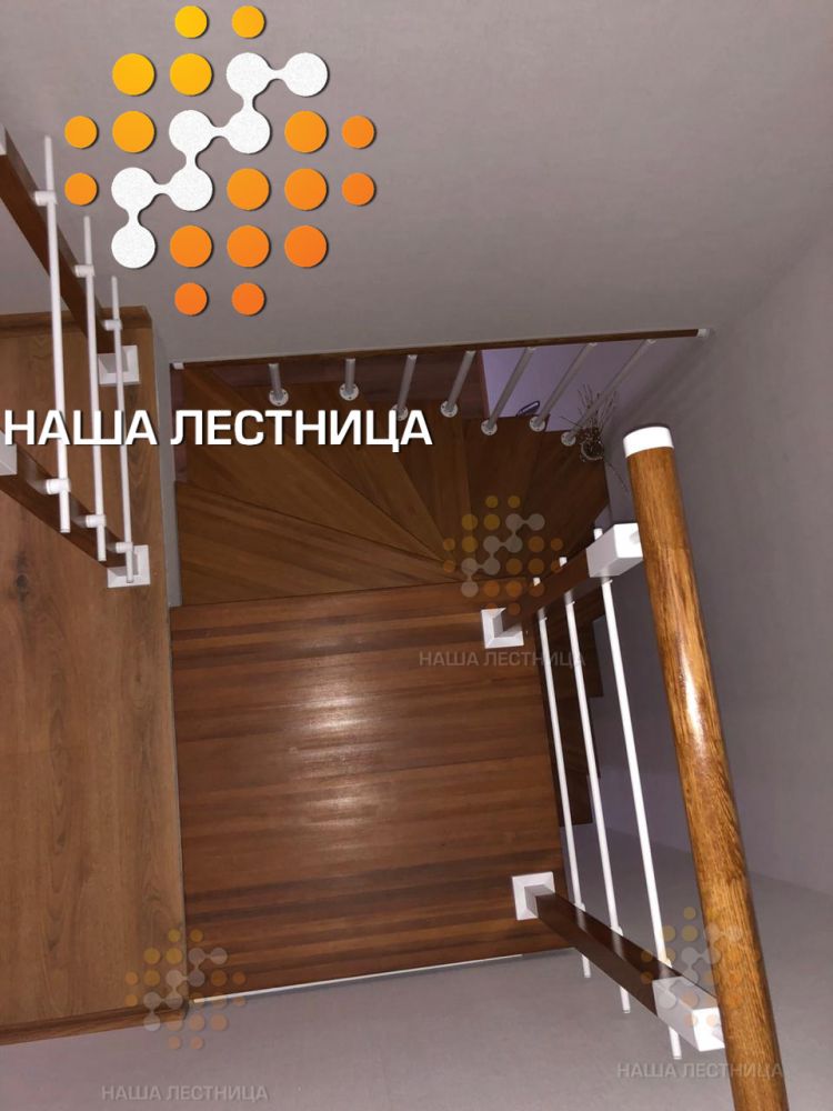 Фото винтовая лестница квадратной формы - вид 2