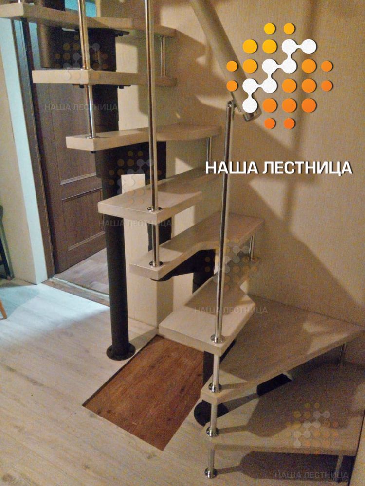 Фото недорогая лестница с гусиным шагом на модульном каркасе - вид 2