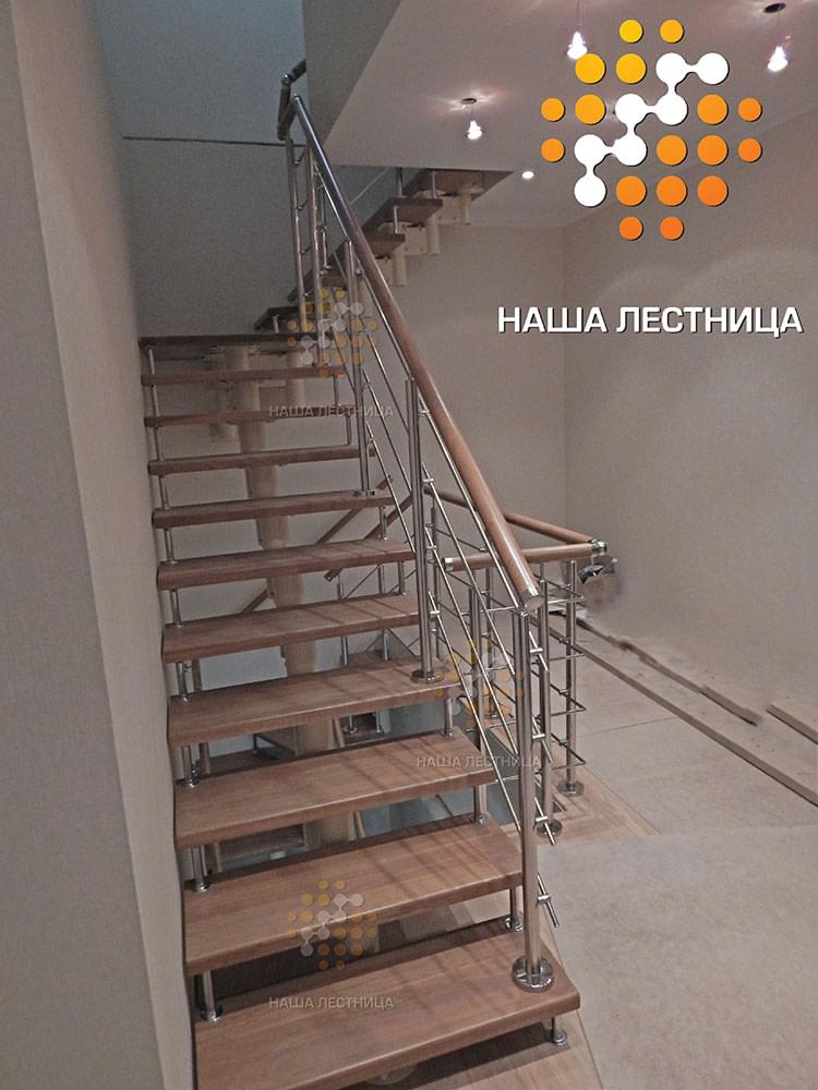 Фото модульная лестница в дом с г-поворотом - вид 2