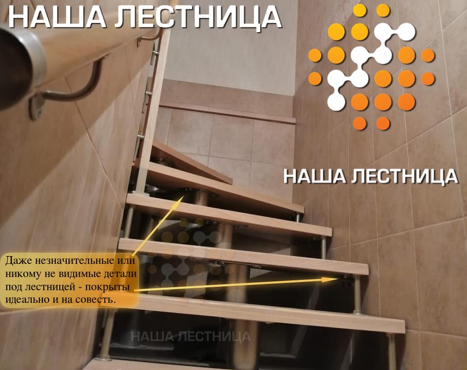 Фото лестница на цокольный этаж с поворотом на 90 градусов - вид 7