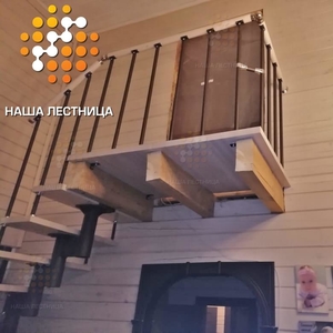 Модульная лестница с Г-поворотом в деревянный дом как идеальное решение-2
