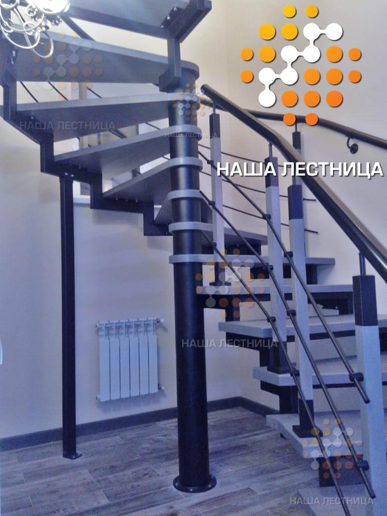 Фото комбинированная лестница на стерео-косоуре с интегрированной винтовой лестницей derstahl - вид 2