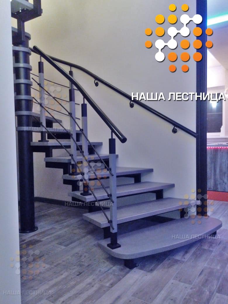 Фото комбинированная лестница на стерео-косоуре с интегрированной винтовой лестницей derstahl - вид 13