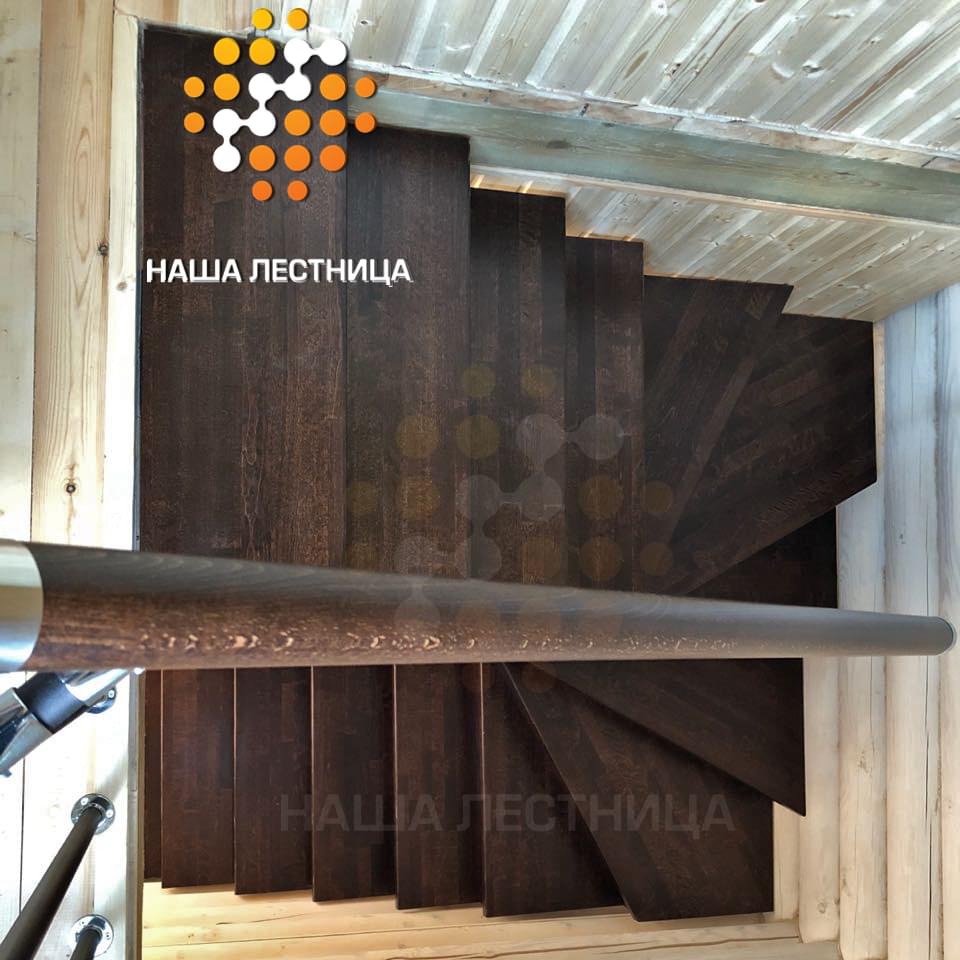 Фото деревянная лестница в частный дом на основе модульного каркаса - вид 3