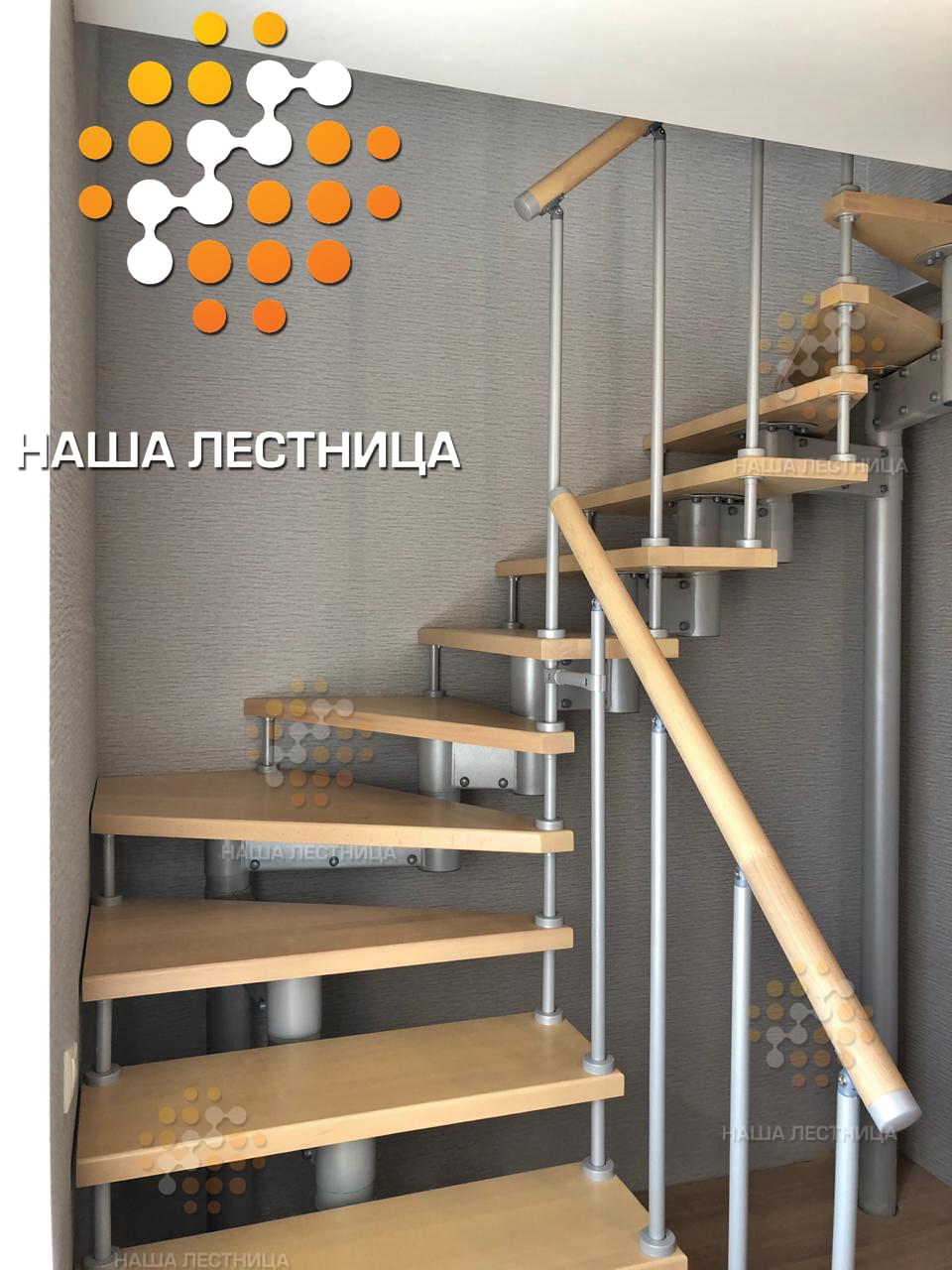 Фото модульная лестница с поворотом на 180 градусов в частный дом - вид 6