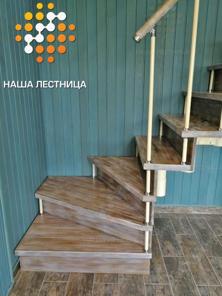 Фото модульная лестница в дом с поворотом на 90 градусов - вид 4