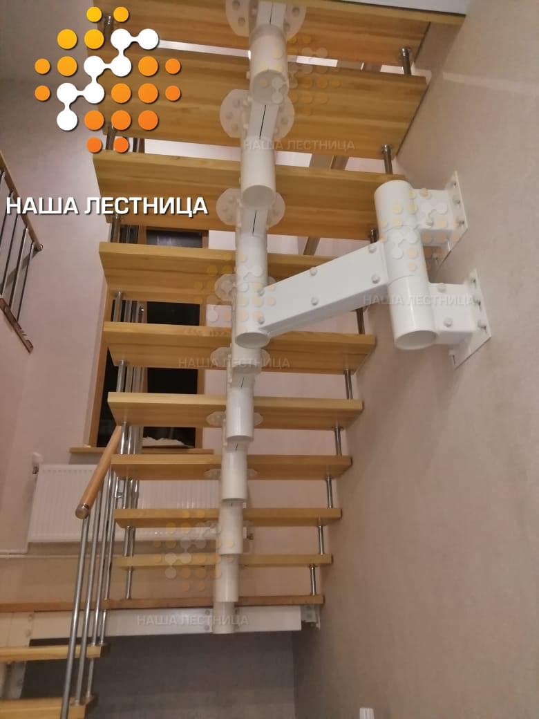 Фото комбинированная лестница на модулях с площадкой - вид 7