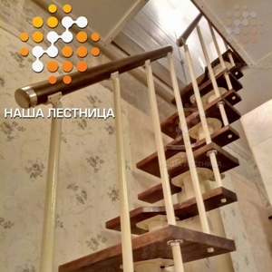 Лестница с комбинированным шагом в доме