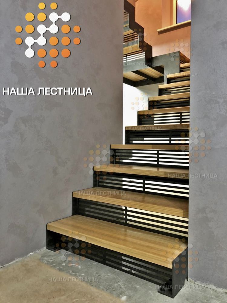 Фото лестница в дом серии "лофт" - вид 1