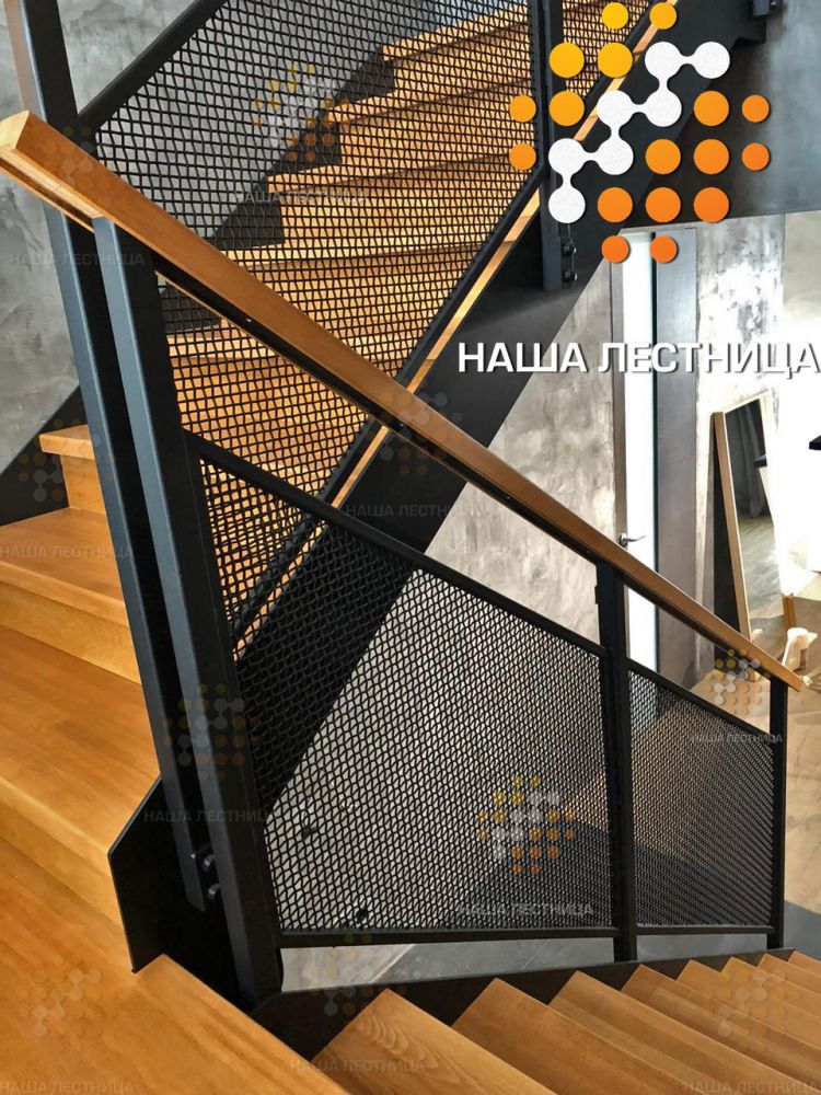 Фото стильная лестница на двойном металлическом каркасе серии "лофт" - вид 11