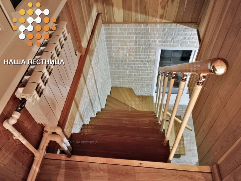 Фото лестница в загородный дом на двойном металлическом каркасе "лаунж" - вид 2