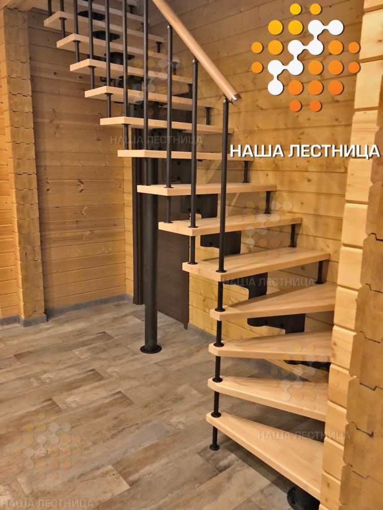 Фото модульная лестница с г-поворотом в классической комплектации - вид 2