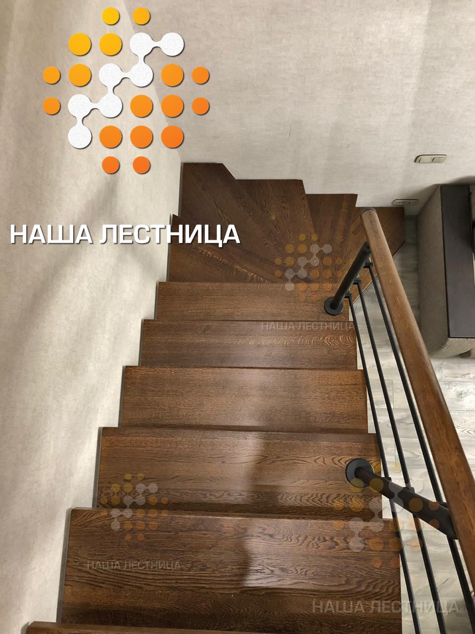 Фото лестница в дом серии гранж с поворотом на 90 и усиленными фланцами под ступень - вид 5