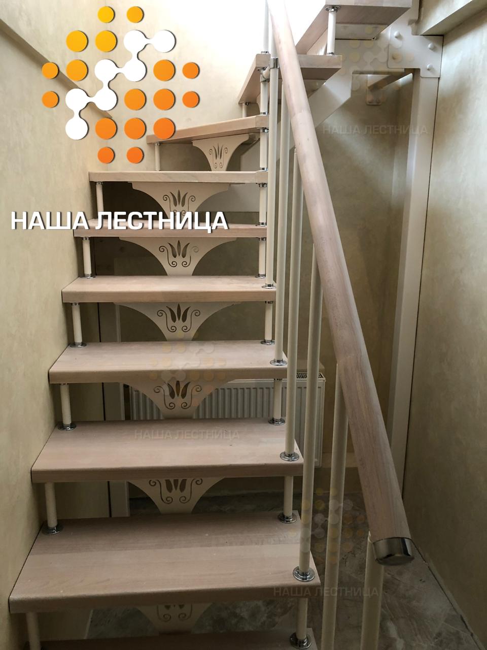 Фото лестница на монокосоуре с г-поворотом - вид 3