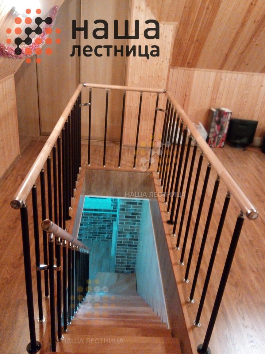 Фото лестница в дом на металлическом каркасе с г-поворотом серии "суперлайт" - вид 6