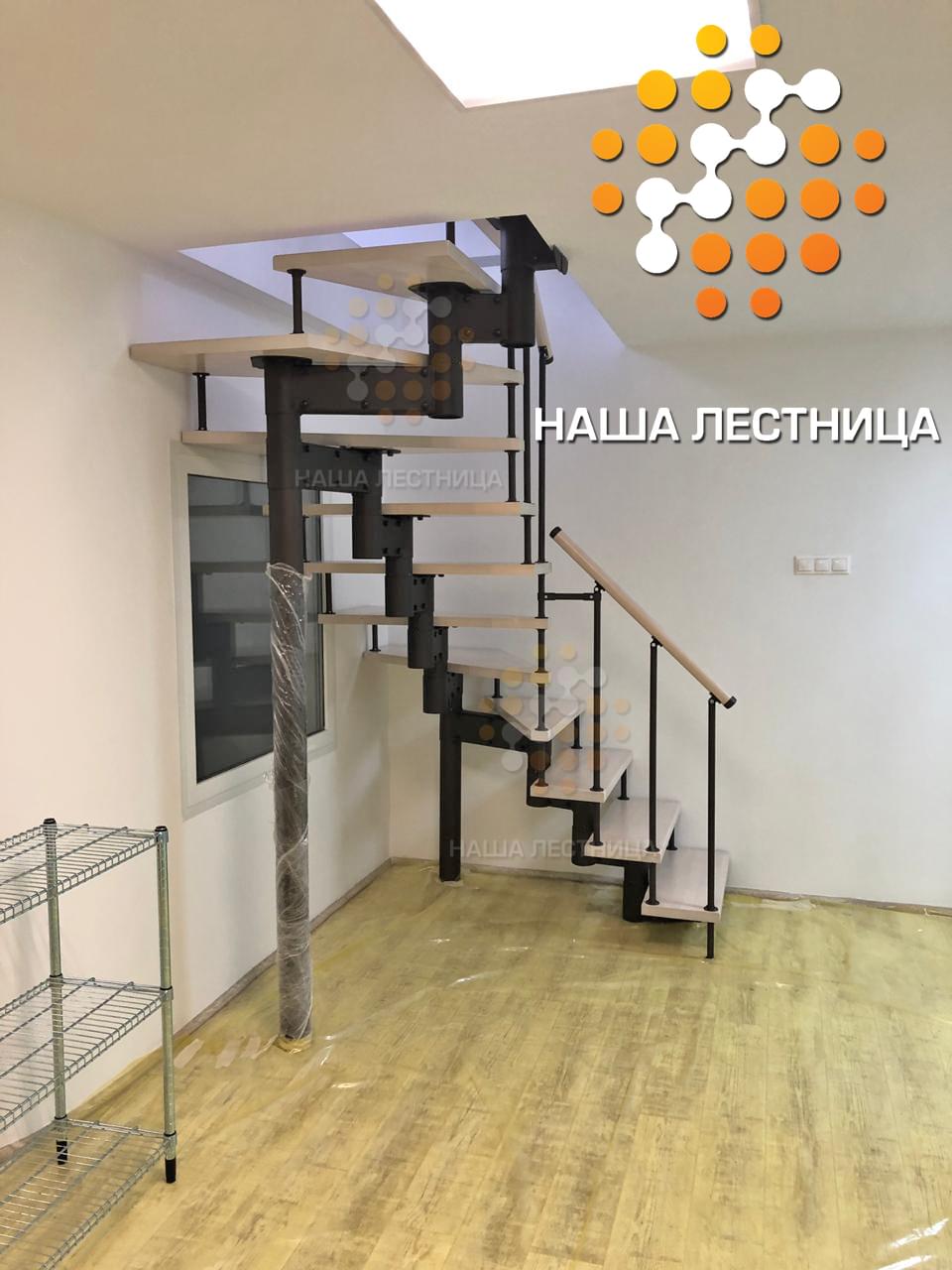 Фото модульная лестница в дом с п-поворотом - вид 4