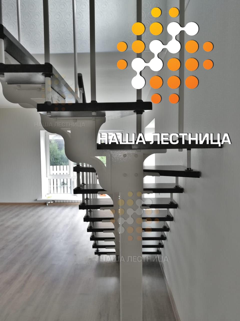 Фото лестница для дома на монокосоуре серии "волна" - вид 2
