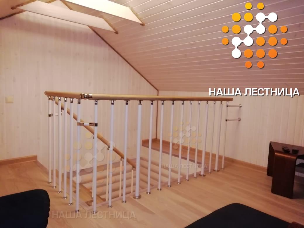 Фото модульная лестница в деревянный дом с п-поворотом - вид 3