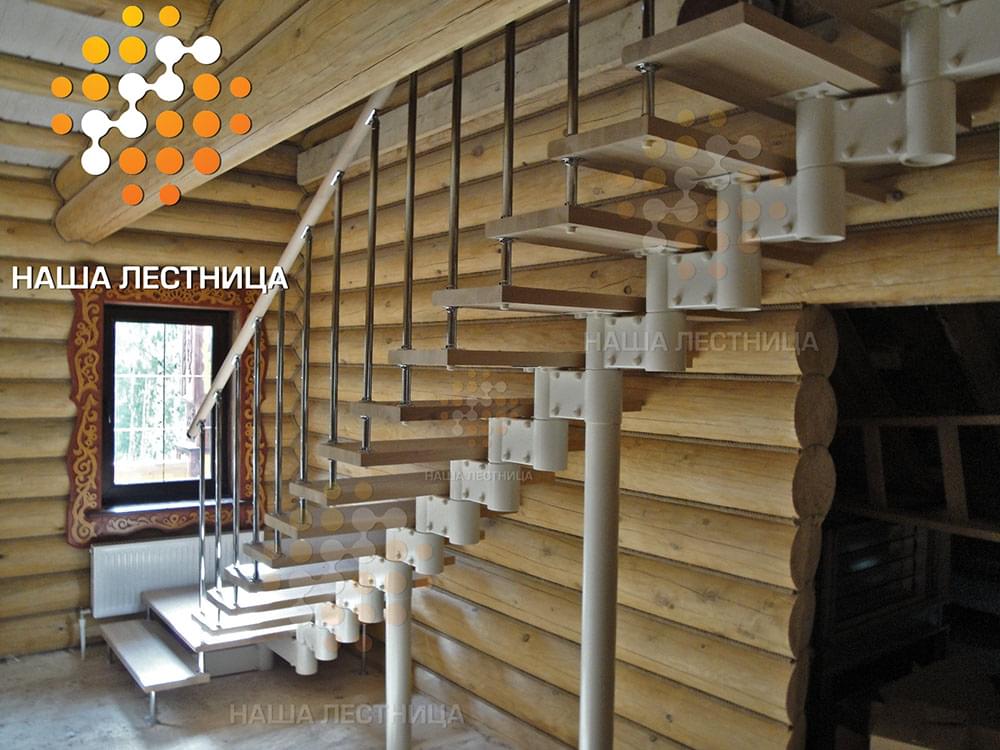 Фото модульная лестница в деревянный дом на 180 градусов - вид 2