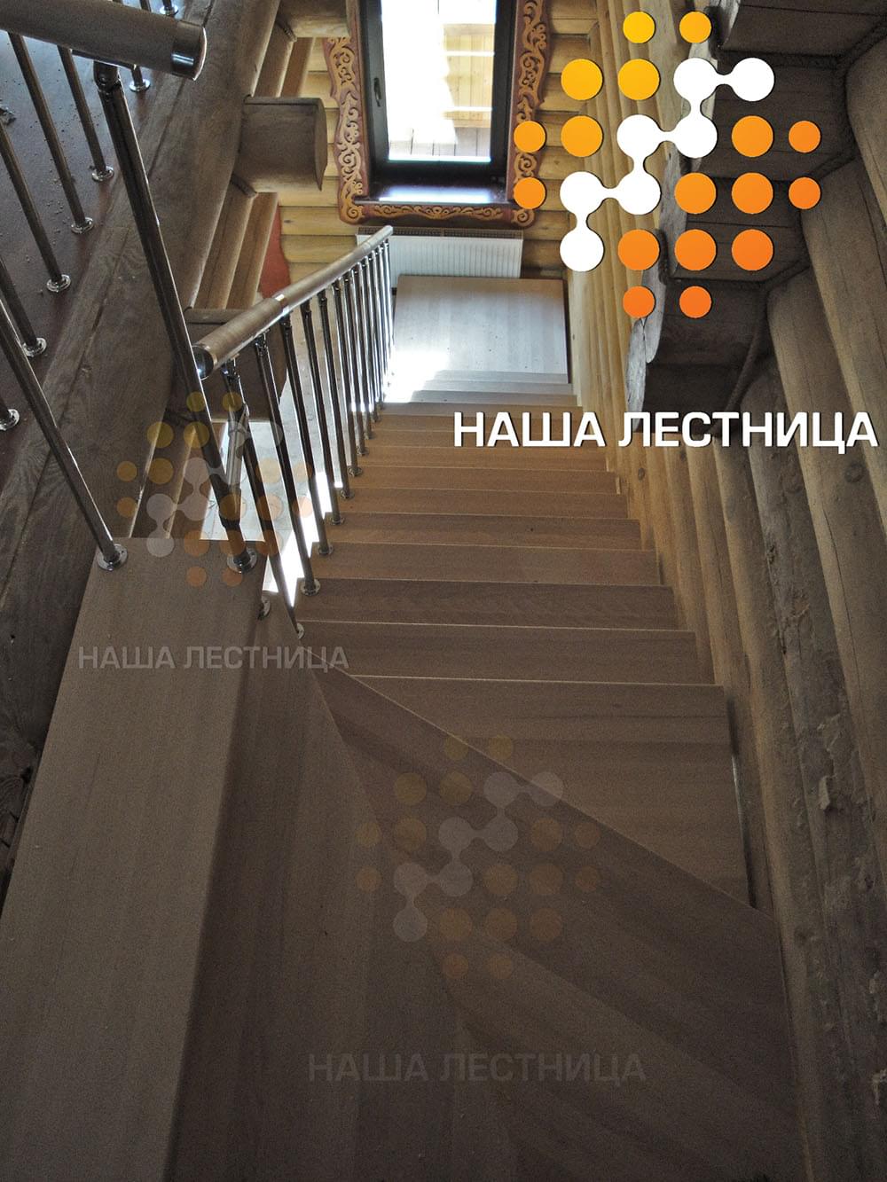 Фото модульная лестница в деревянный дом на 180 градусов - вид 4