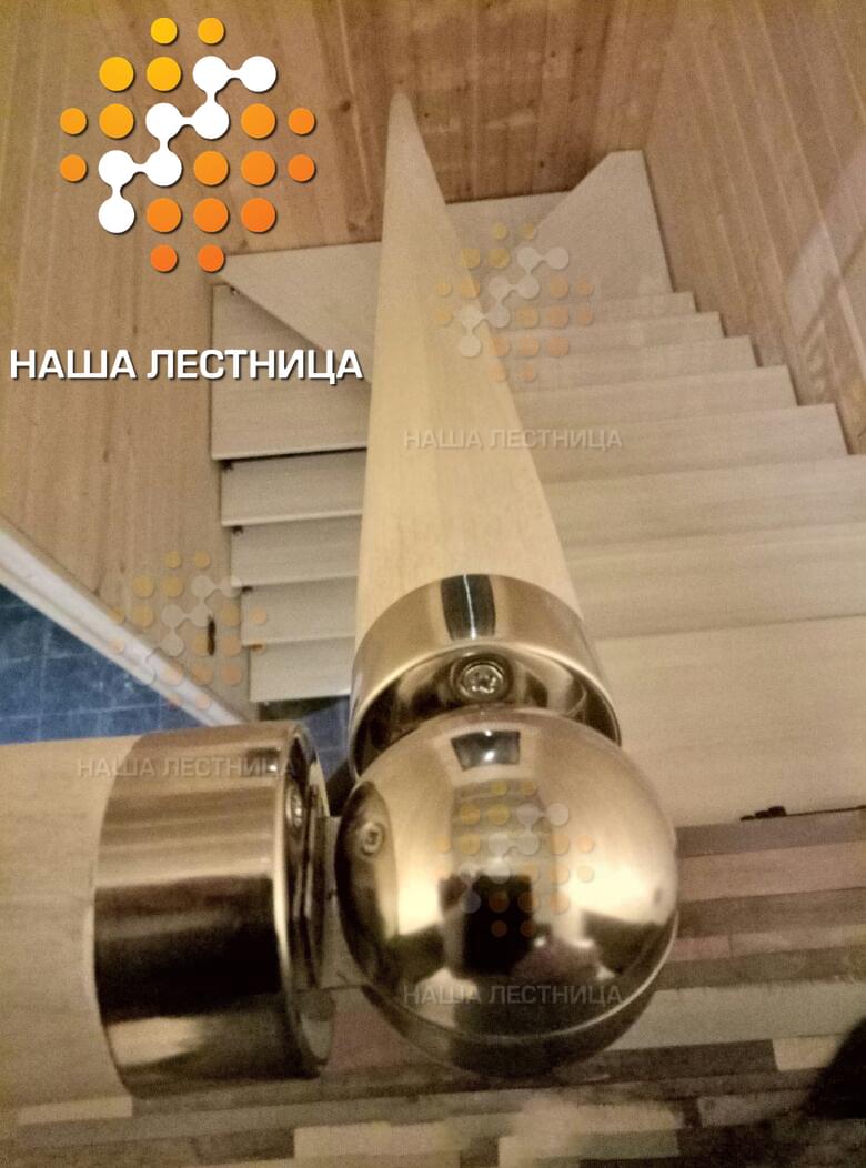 Фото модульная лестница на 180 градусов с резными подступенками - вид 4