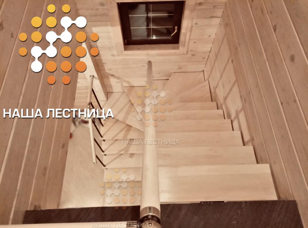 Фото модульная лестница с п-поворотом в деревянный дом - вид 4