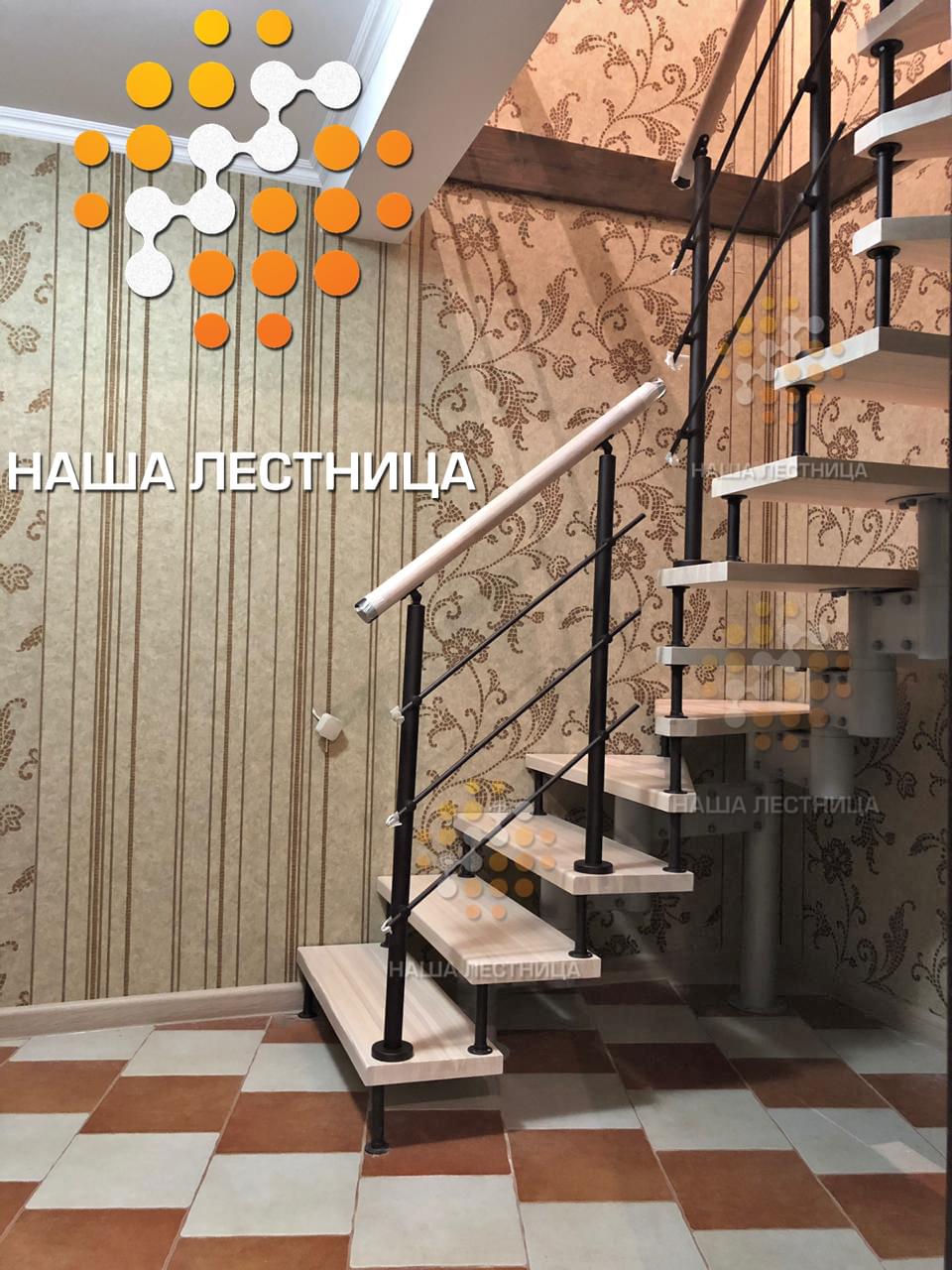Фото модульная лестница в дом с поворотом на 180 градусов - вид 2