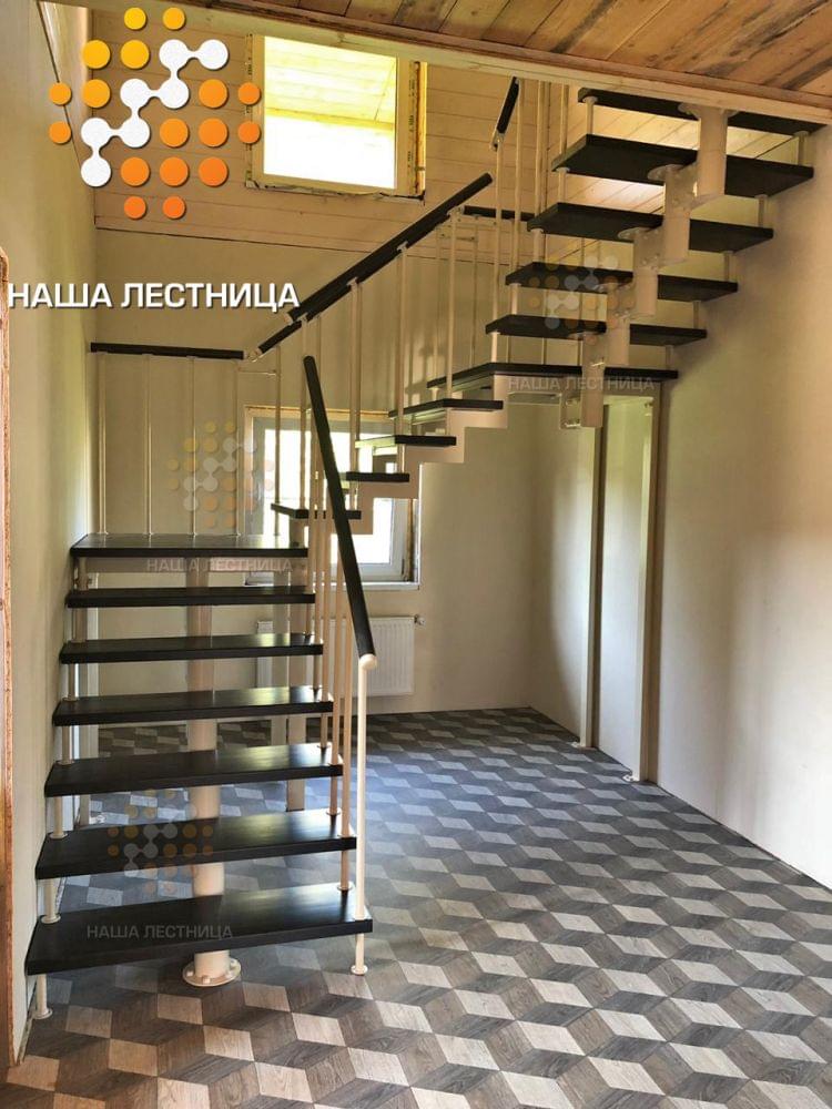 Фото модульная лестница в дом с пространством под пальмы - вид 1