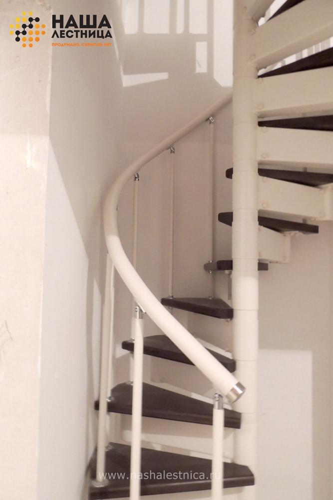 Фото винтовая лестница своими руками - вид 2