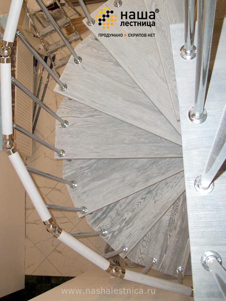 Фото модульная винтовая лестница  - вид 6