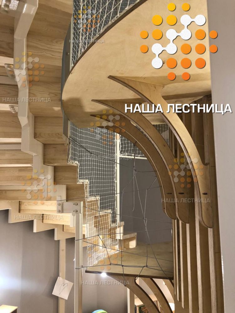 Фото спиральная лестница на металлическом двойном каркасе серии "лаунж" - вид 9