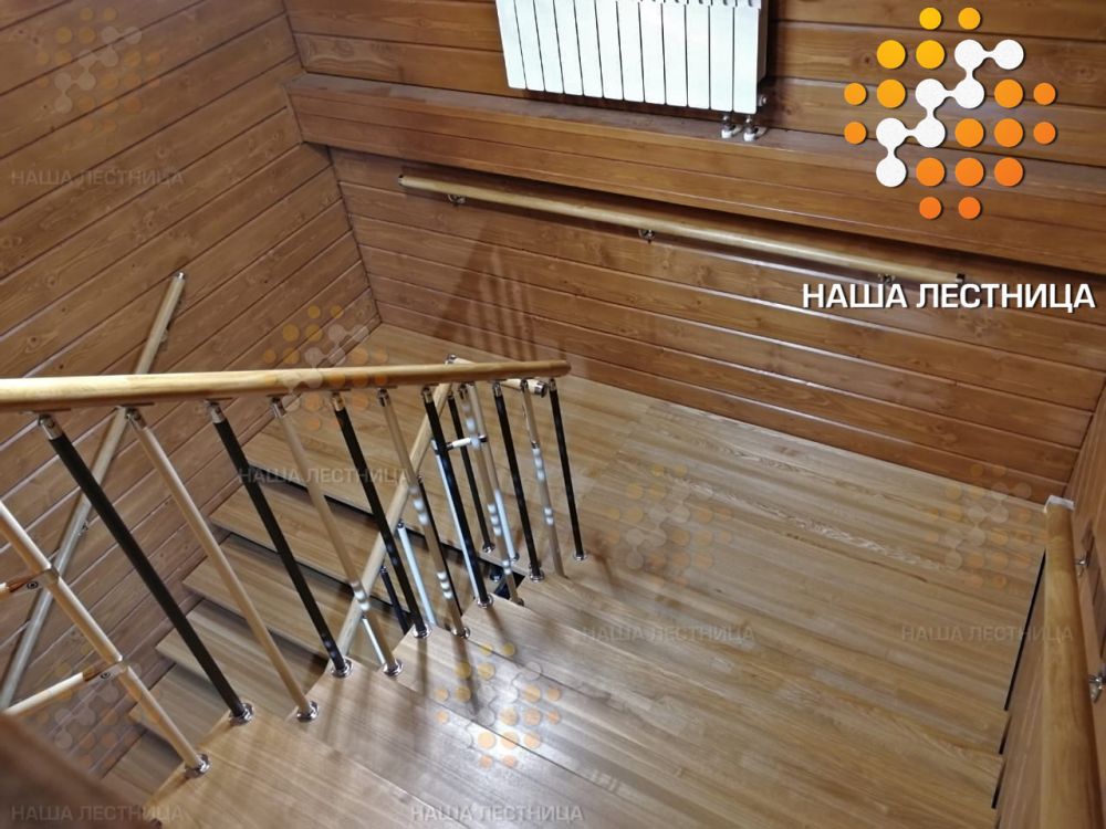 Фото сверхмощная лестница на металлическом тройном каркасе в дом - вид 5