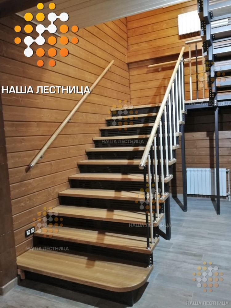 Фото сверхмощная лестница на металлическом тройном каркасе в дом - вид 4
