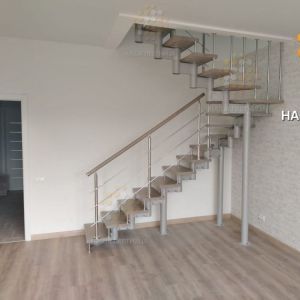 Модульная лестница для дома с поворотом на 180 градусов