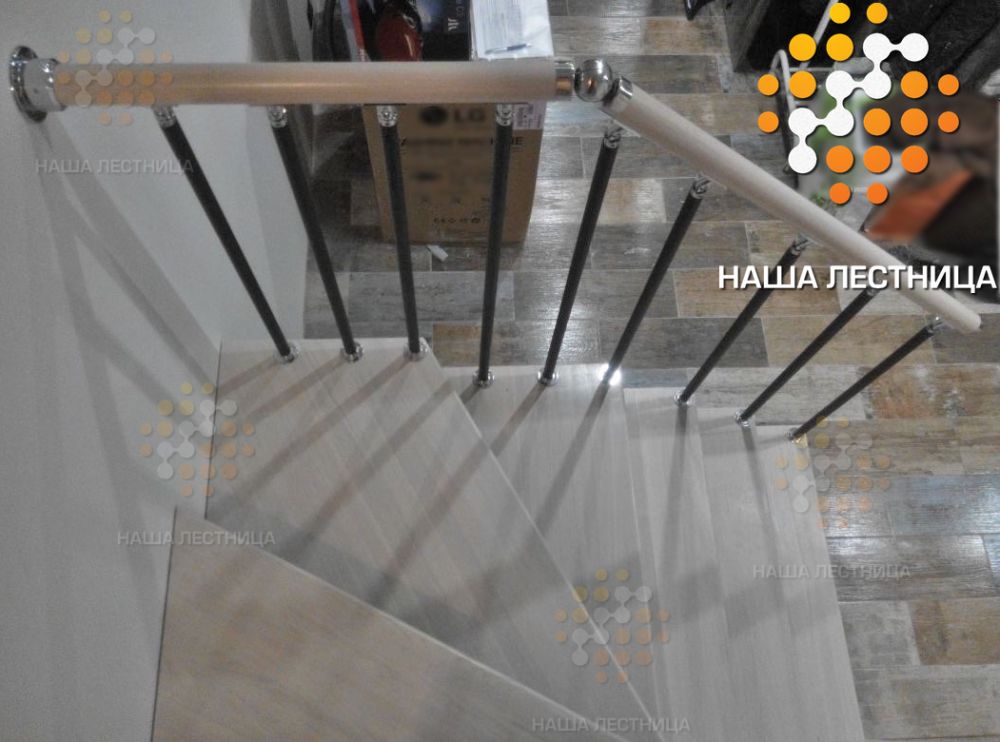 Фото недорогая модульная лестница в дом - вид 5