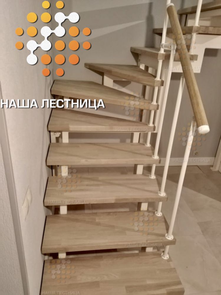 Фото лестница в дом на двойном косоуре "лаунж" - вид 6