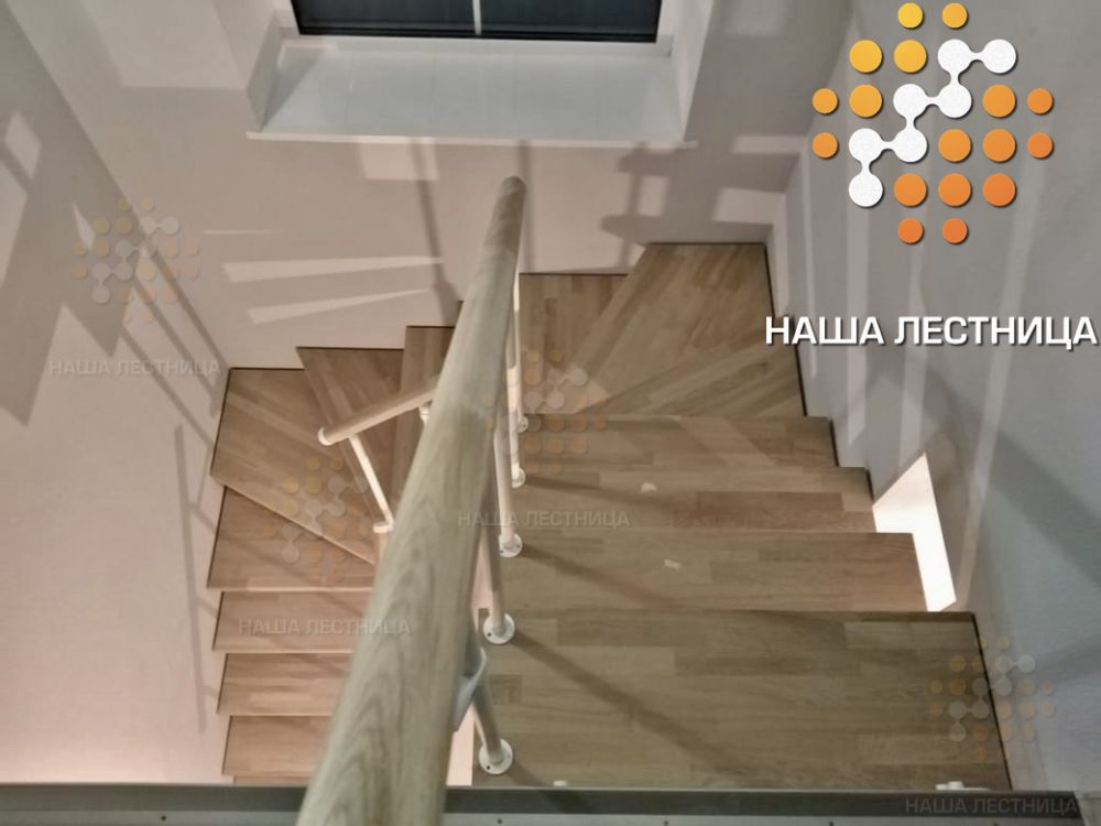 Фото лестница в дом на двойном косоуре "лаунж" - вид 4