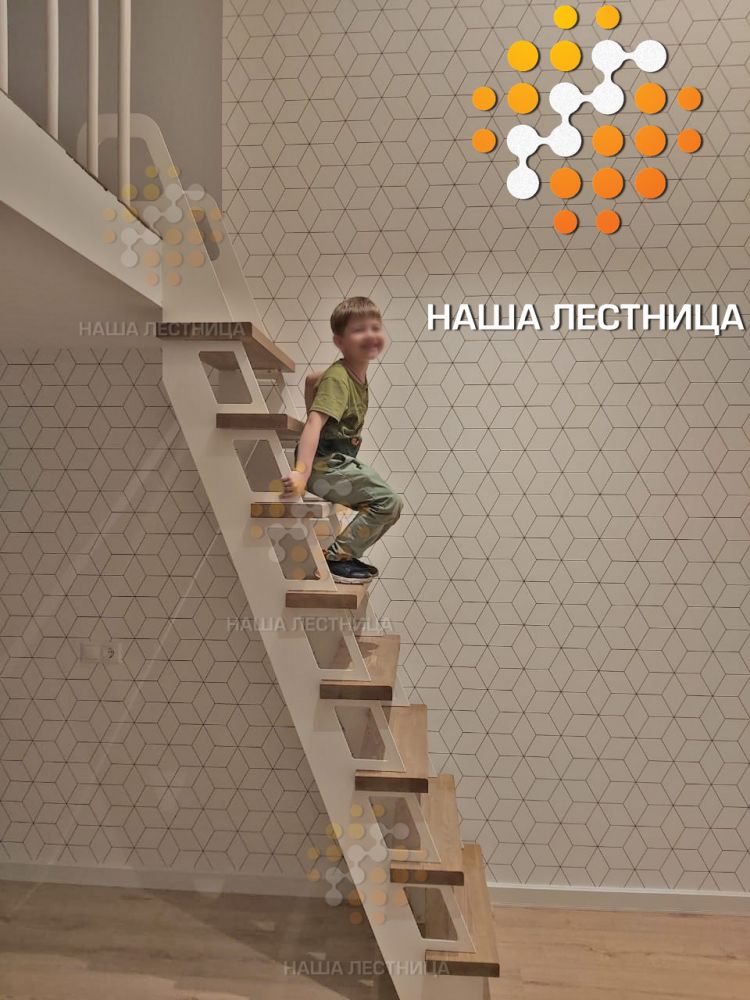 Фото чердачная лестница для детского уголка - вид 4