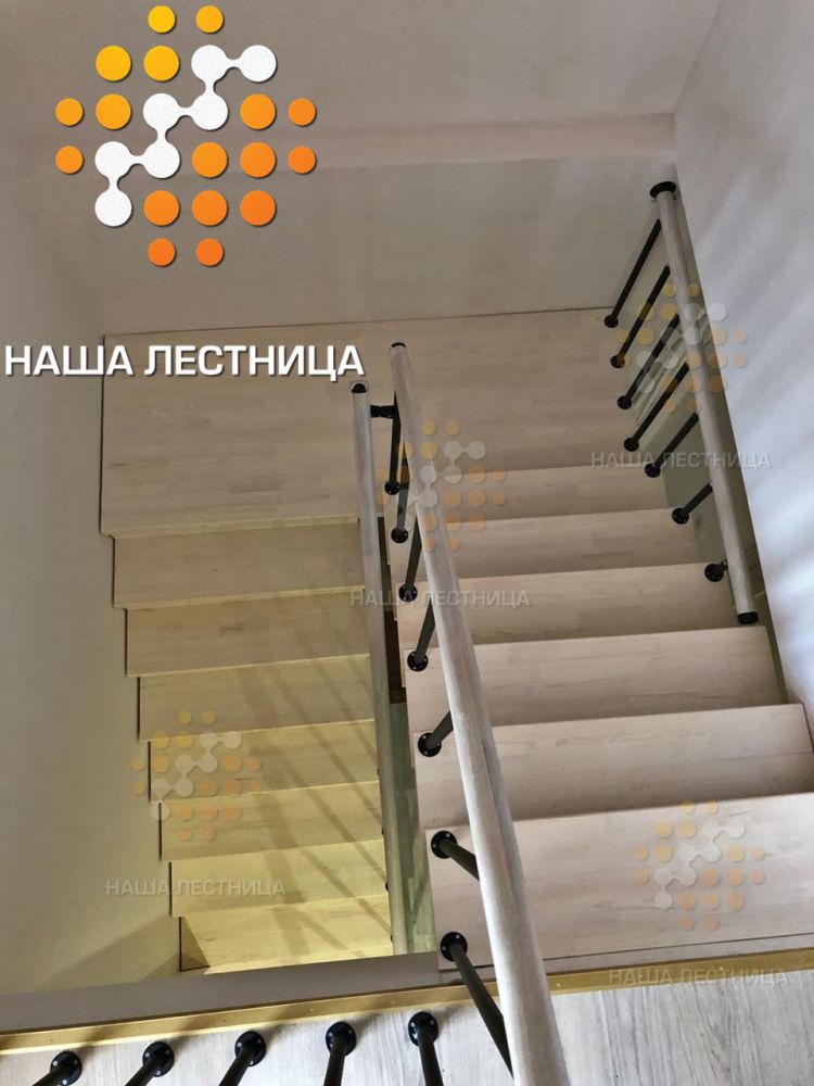 Фото комбинированная модульная лестница с поворотом на 180 градусов - вид 2