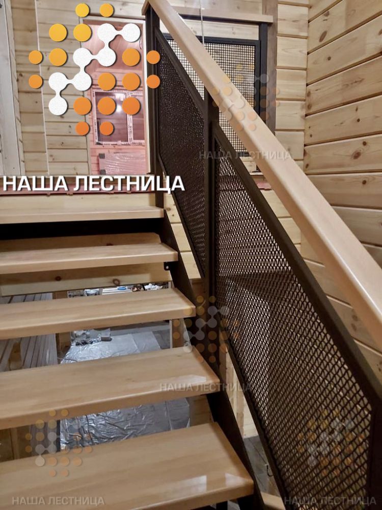 Фото лестницы на второй этаж в частном доме, модель "лофт италия" - вид 12