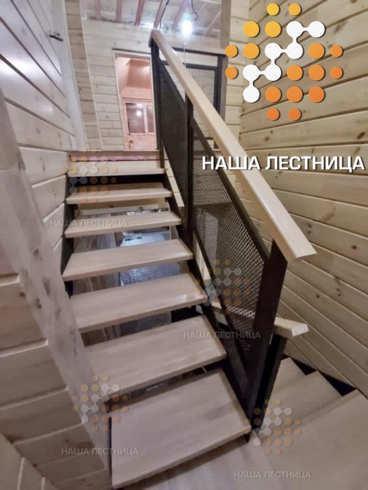 Фото лестницы на второй этаж в частном доме, модель "лофт италия" - вид 9