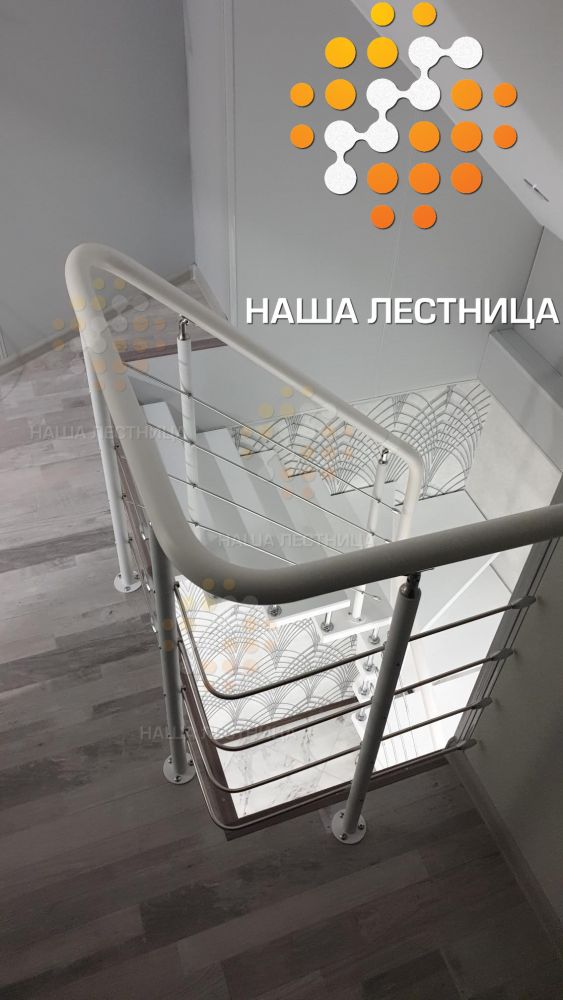 Фото модульная лестница в белом, на 90 градусов - вид 5