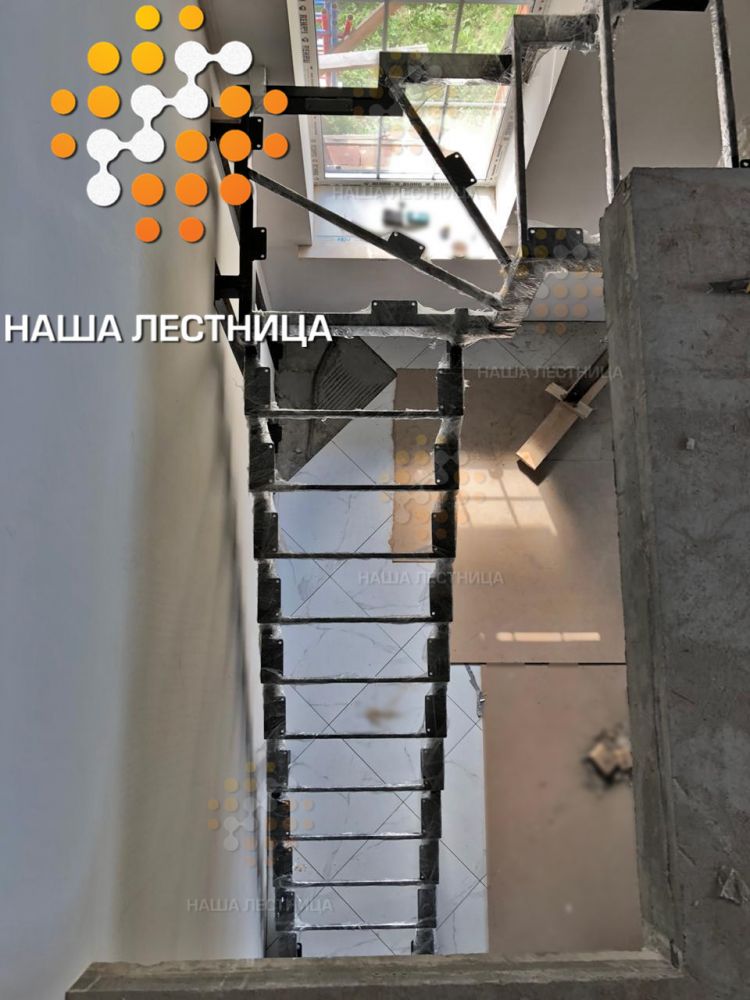Фото каркас для лестницы на второй этаж, серия лаунж - вид 4