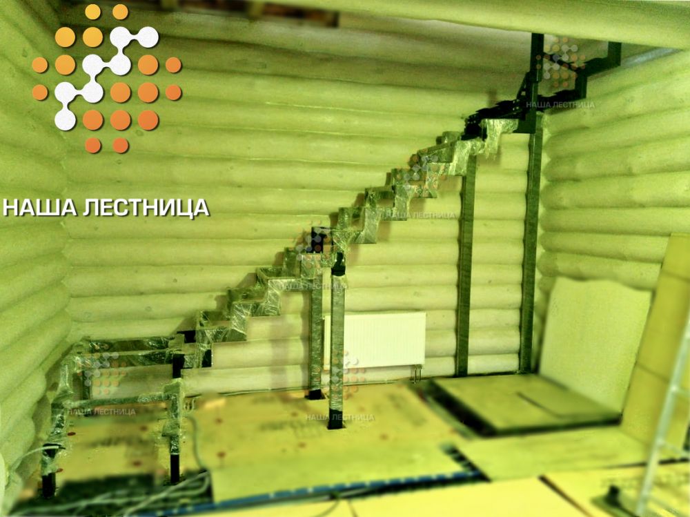 Фото лестница в баню на мансардный этаж, серия лаунж - вид 1