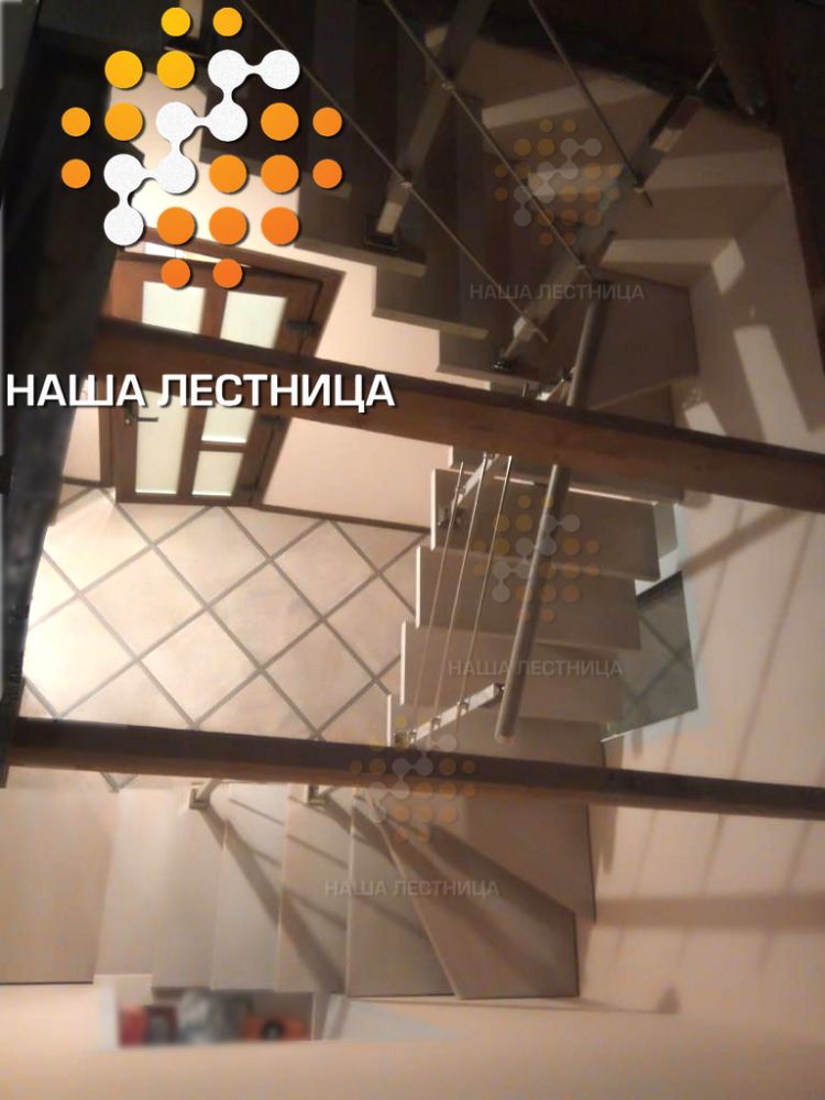 Фото лестница на второй этаж в частном доме, серия лайт - вид 2